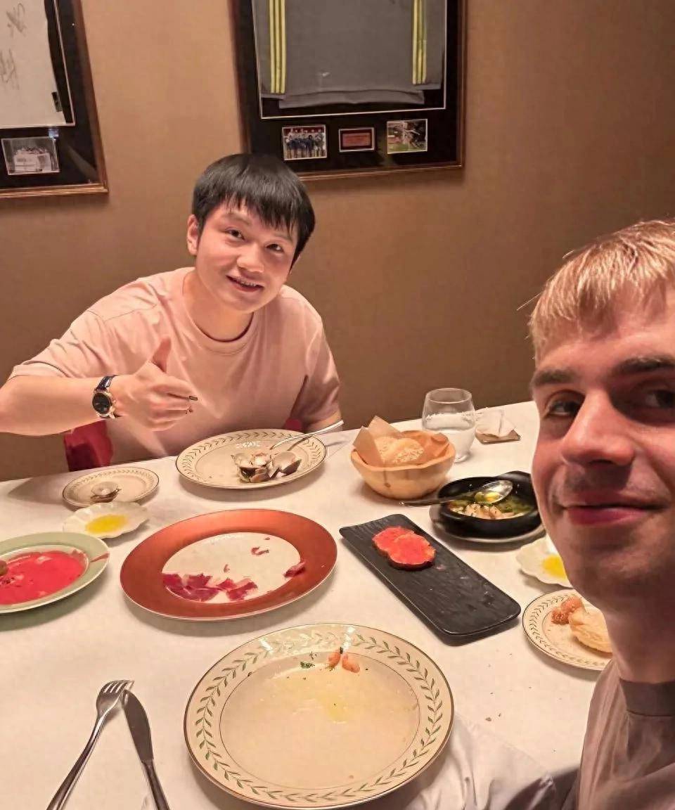 火锅局取经!樊振东德甲首秀前做足准备,球迷期待赛场表现